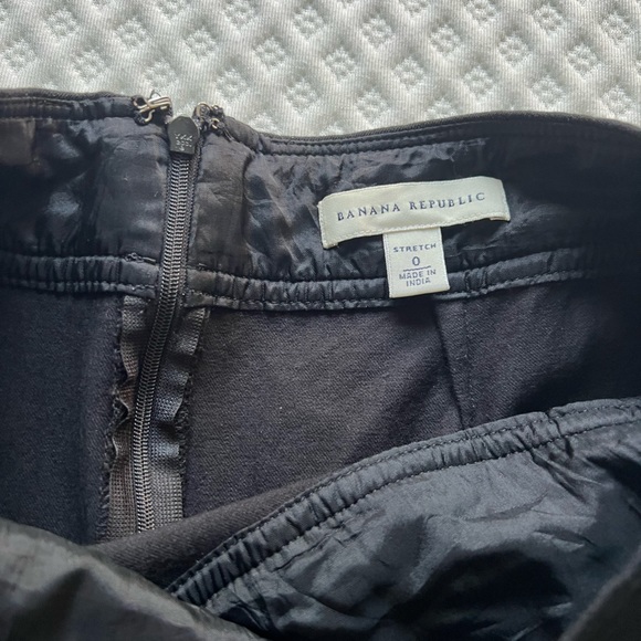 2 Skirt Bundle: BR & A Taylor size 0 - Picture 5 of 11